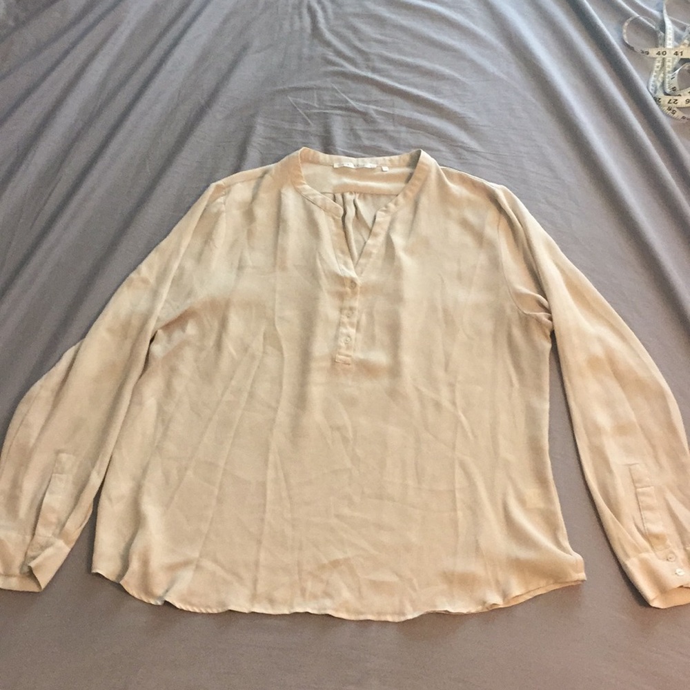 Women’s dress blouse